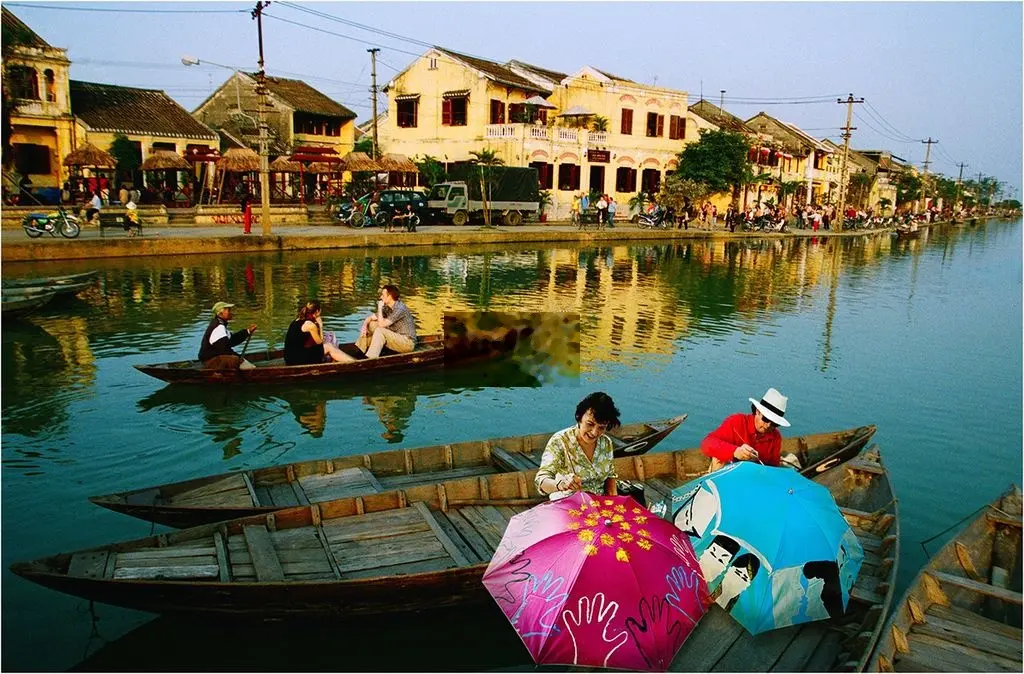 BÁN NHÀ HỘI AN GIÁ TỐT, 5PN, 9.8 TỶ KHU TRUNG TÂM - GẦN SÔNG HOÀI