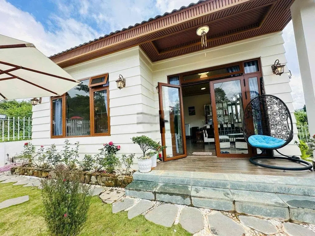 Villa mini MăngLine siêu đẹp, sân vườn cực chill