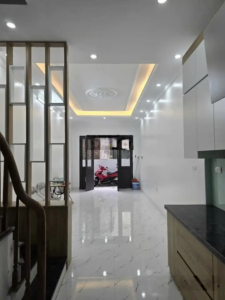 Bán nhà 4 tầng mới đẹp phố Đại Đồng 30m2 4.9 tỷ. Gần Vĩnh Hưng, Times City. Sổ đỏ chính chủ. Ở luôn