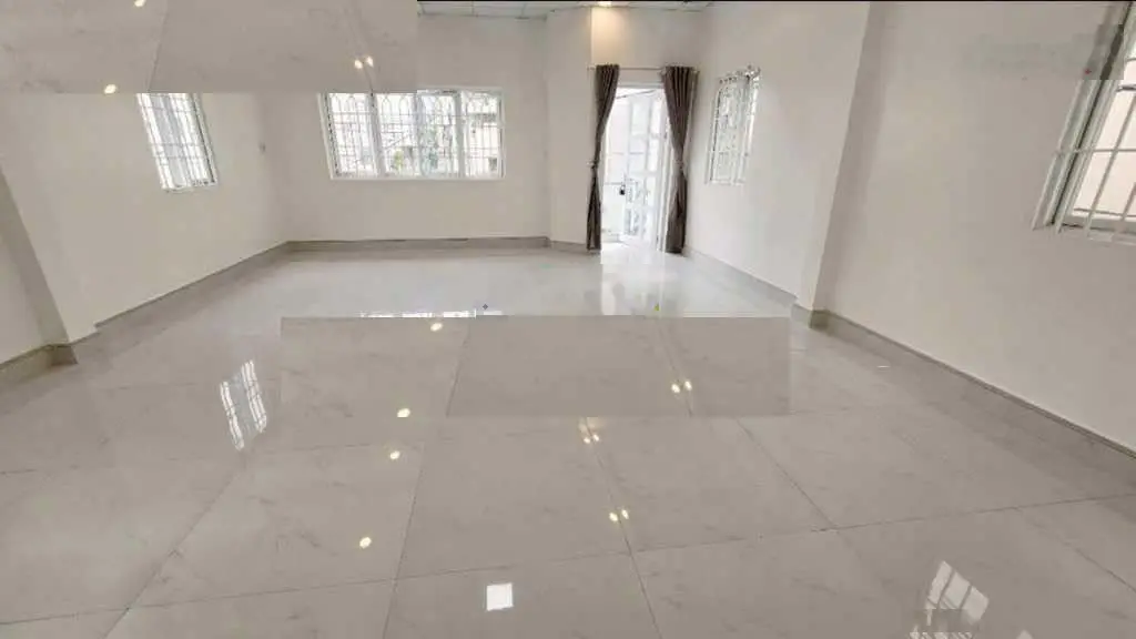 Nhà phố Quận 6 mới đẹp, đường Phạm Văn Chí, Hậu Giang, 5x17m, nở hậu 7.3m, 5PN, giá chỉ nhỉnh 9 tỷ