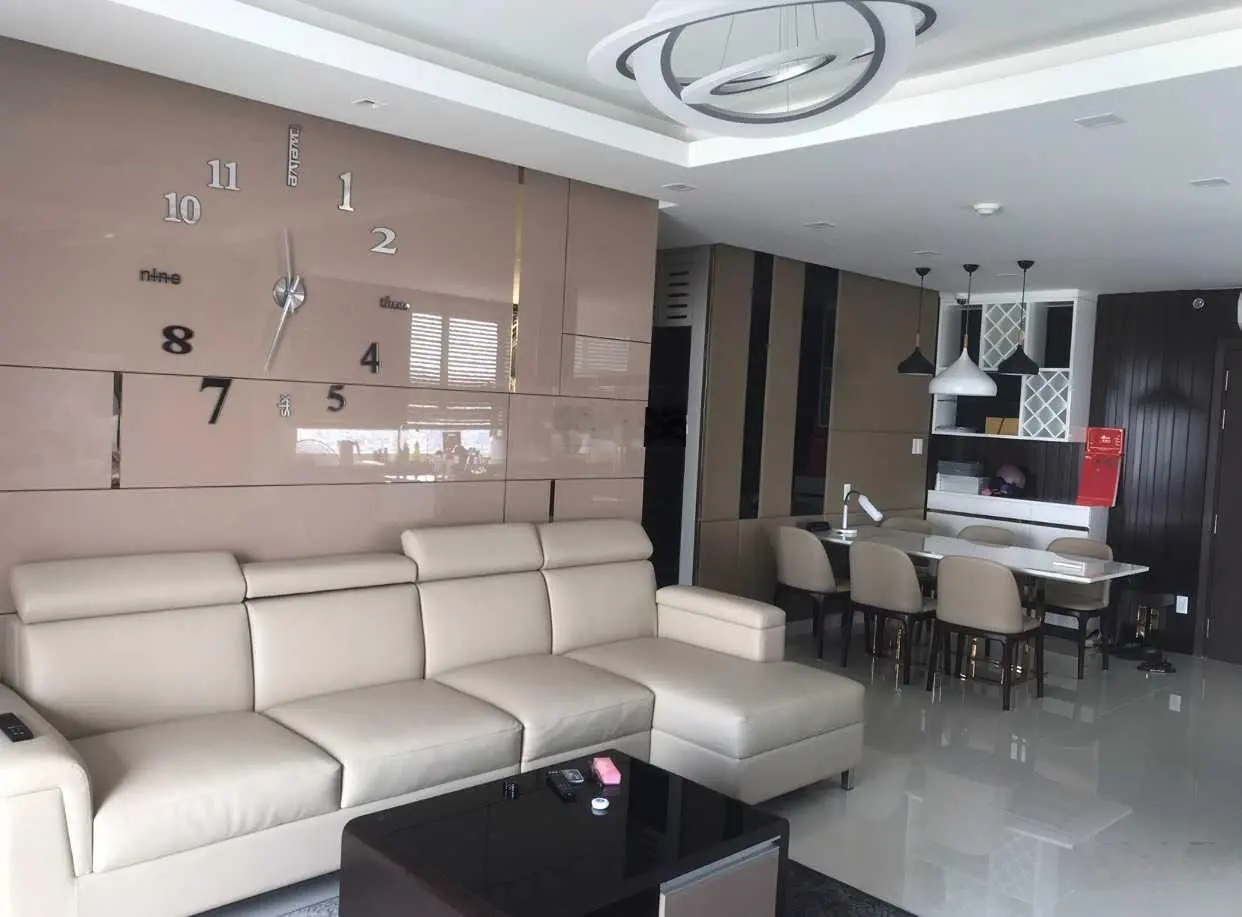 Bán căn hộ tại chung cư Lucky Palace, Quận 6, 88m2, 3pn, giá 4.5 tỷ. LH: 0933 722 *** Kiểm