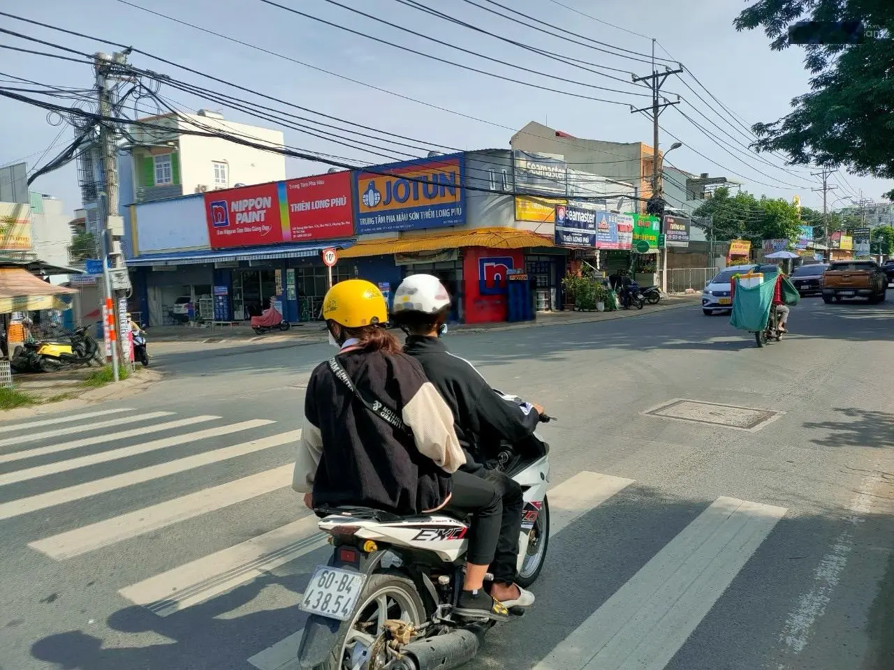 Bán nhà mặt tiền kinh doanh sầm uất đường Hoàng Hữu Nam, phường Tân Phú, Quận 9, TP. Thủ Đức