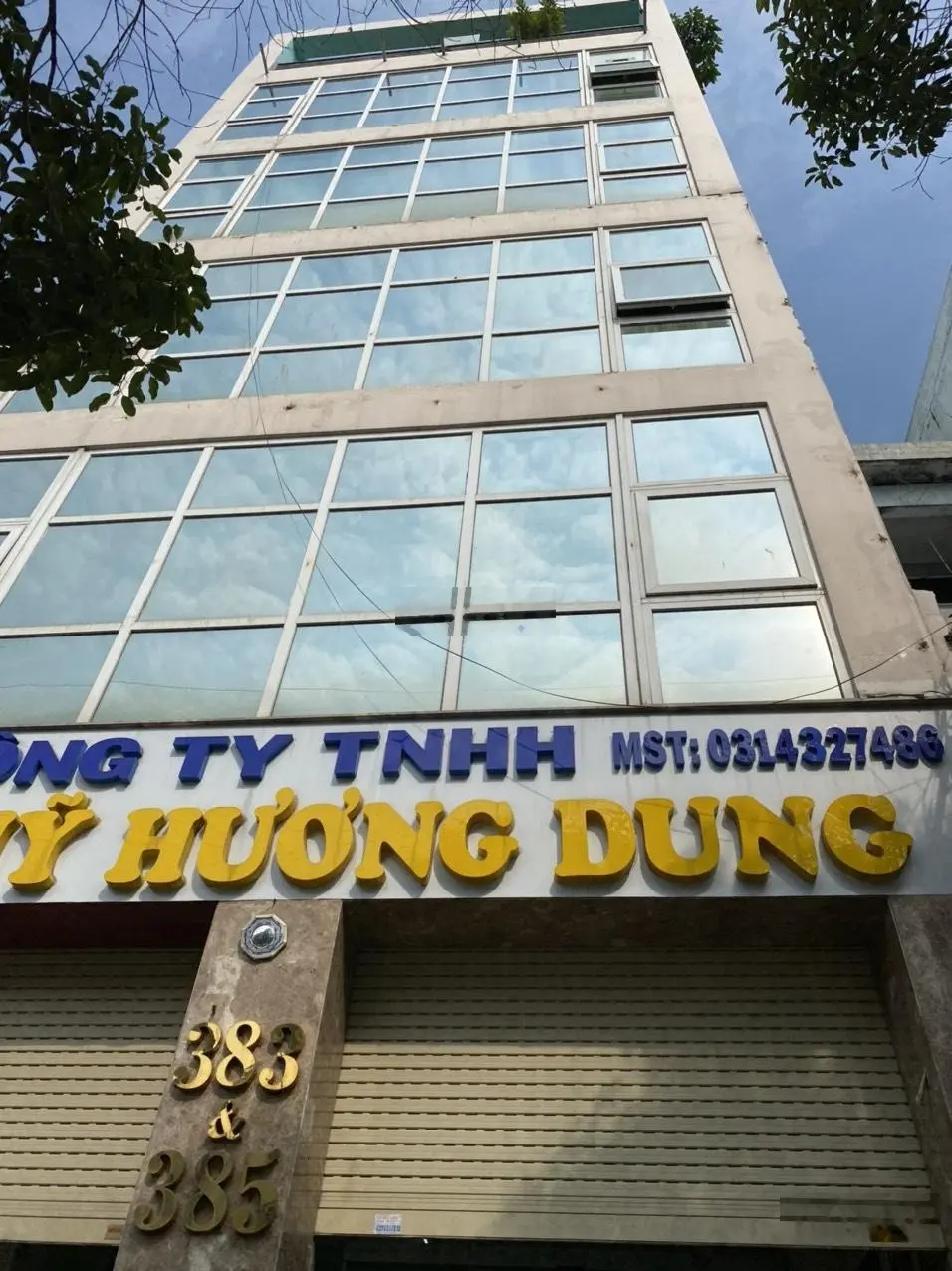 Bán nhà MTĐ Lạc Long Quân, Phường 5, Quận 11. DT = 120m2. Giá chỉ: 50 tỷ(TL)