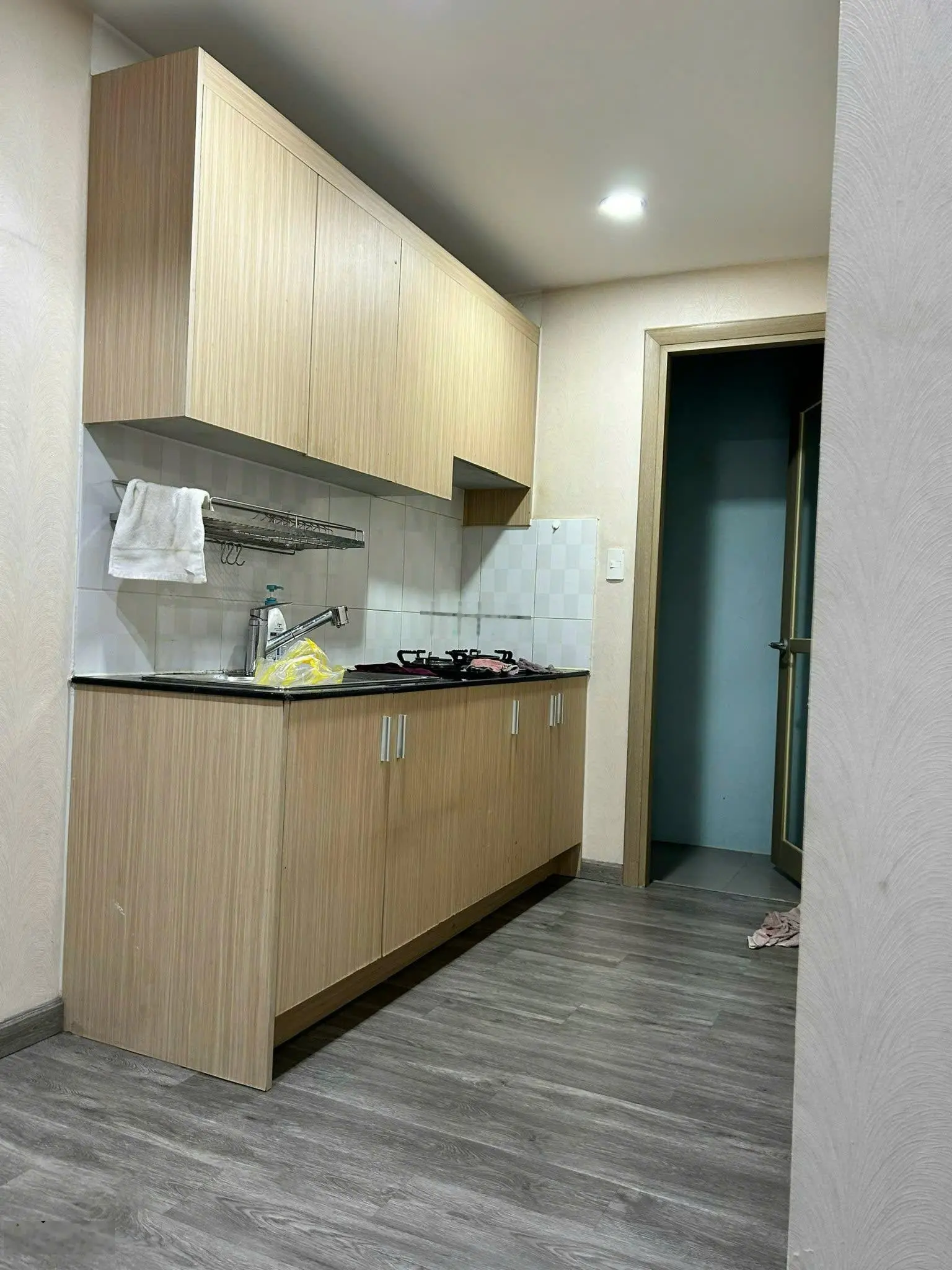 Cần bán căn hộ City Tower Hưng Định, Thuận An Bình Dương, 2PN, 2WC, 60m2, 1,1 tỷ. LH 0939 637 ***