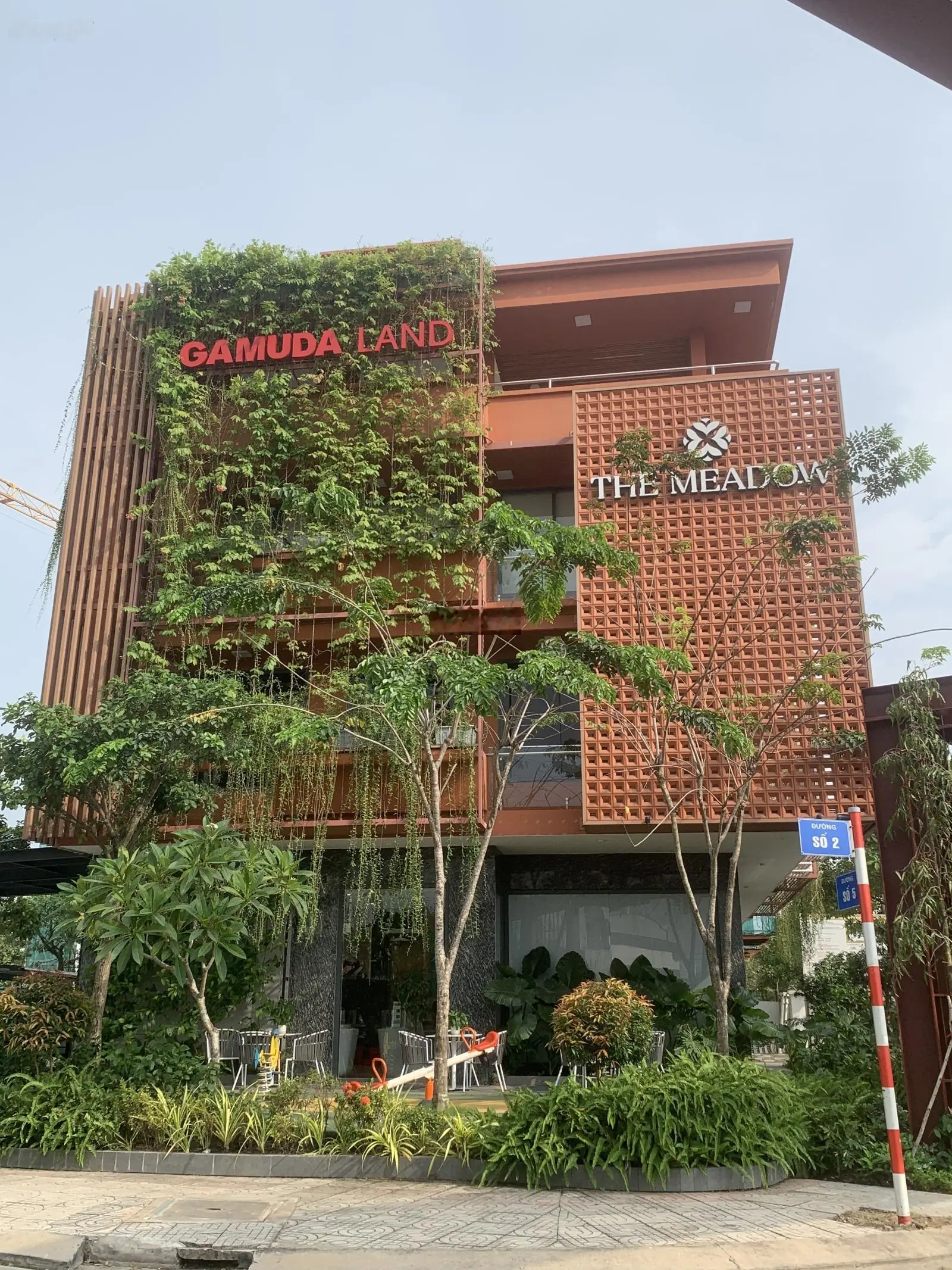 Tặng gói nội thất 250tr. Ck đến 8% khi booking nhà phố, biệt thự tại The Meadow của Gamuda