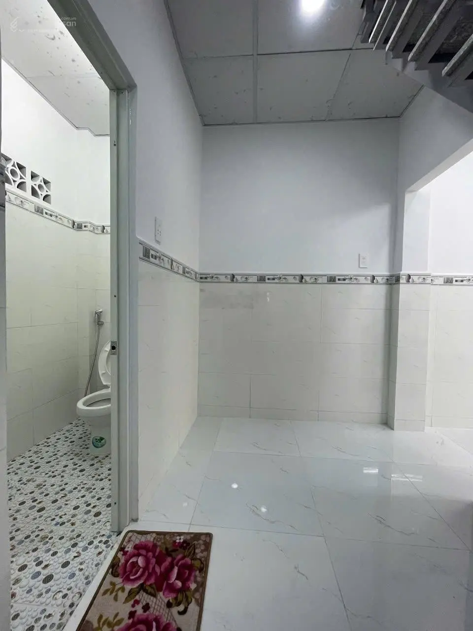 Cần bán gấp nhà 1 trệt 1 lầu, 32m2 3PN hẻm ba gác, giá bán chỉ 3 tỷ 3 TL, Lh: 0388668882 gặp Tâm