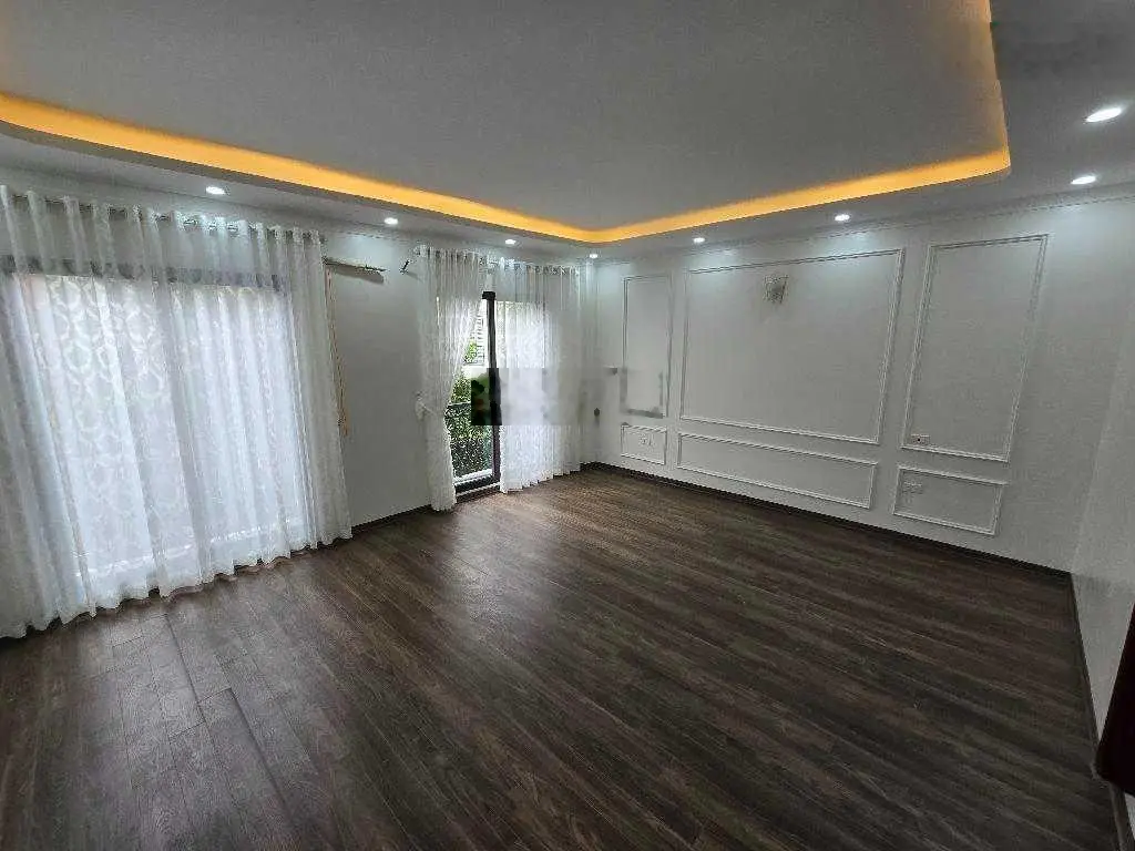 Nhà đẹp đón tết. 53m2. 6 tầng có thang máy xây chắc chắn thiết kế đầy đủ công năng. LH 0876202668