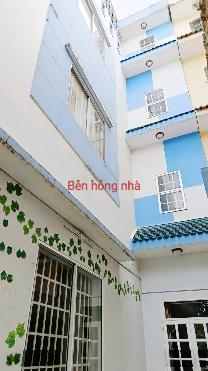 Nhà bán chính chủ tại Phạm Thế Hiển P7 Q8 siêu đẹp