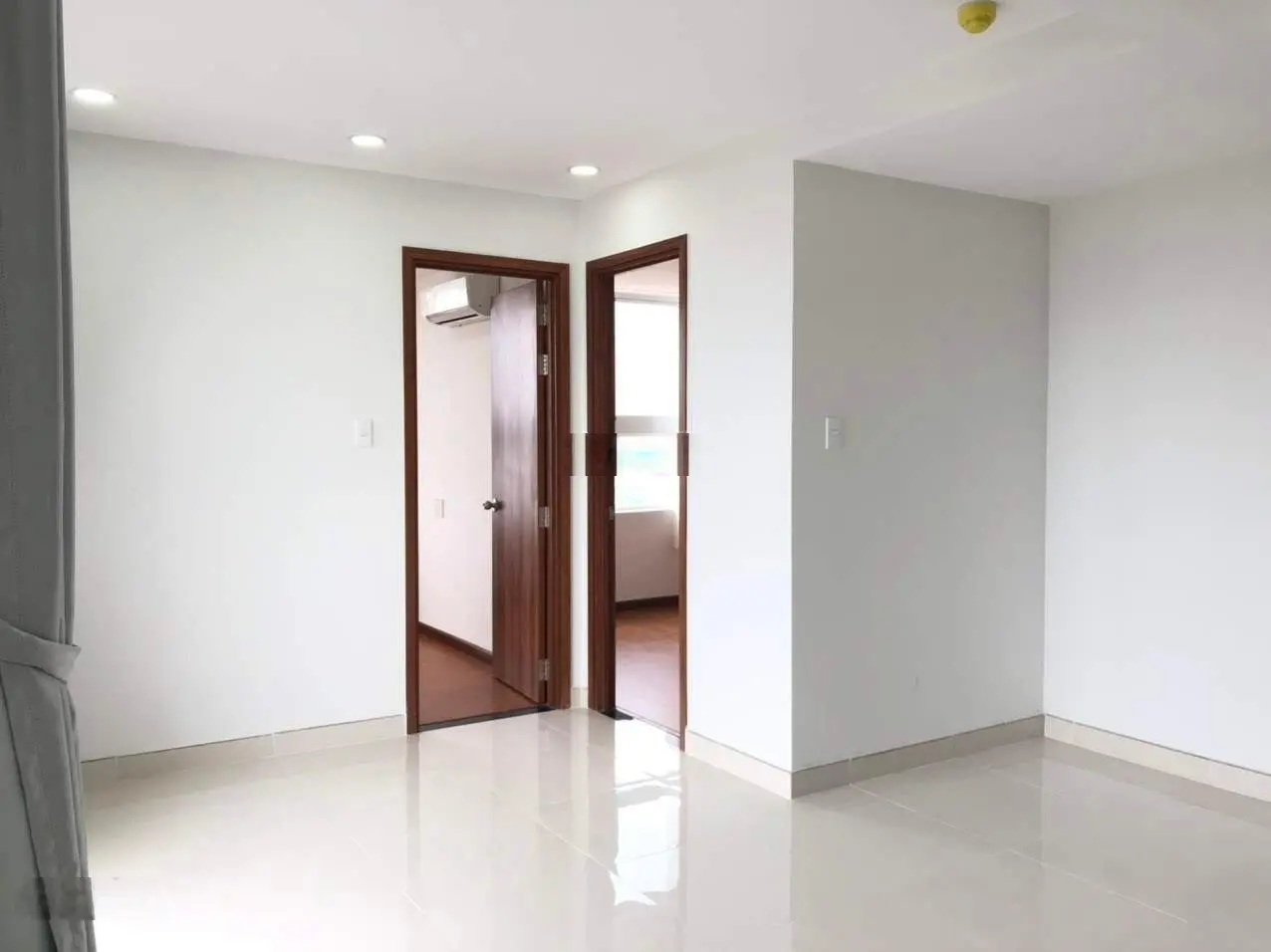 Cần bán lỗ căn góc 2PN, 2WC Samsora Riverside giá 1ty250, Dĩ An, Bình Dương