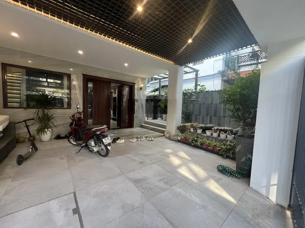 Nhà Gamuda Gaden Đẹp lung linh 120m2 thang máy, khu ô thị đẳng cấp ở và vp, lô góc ba thoáng