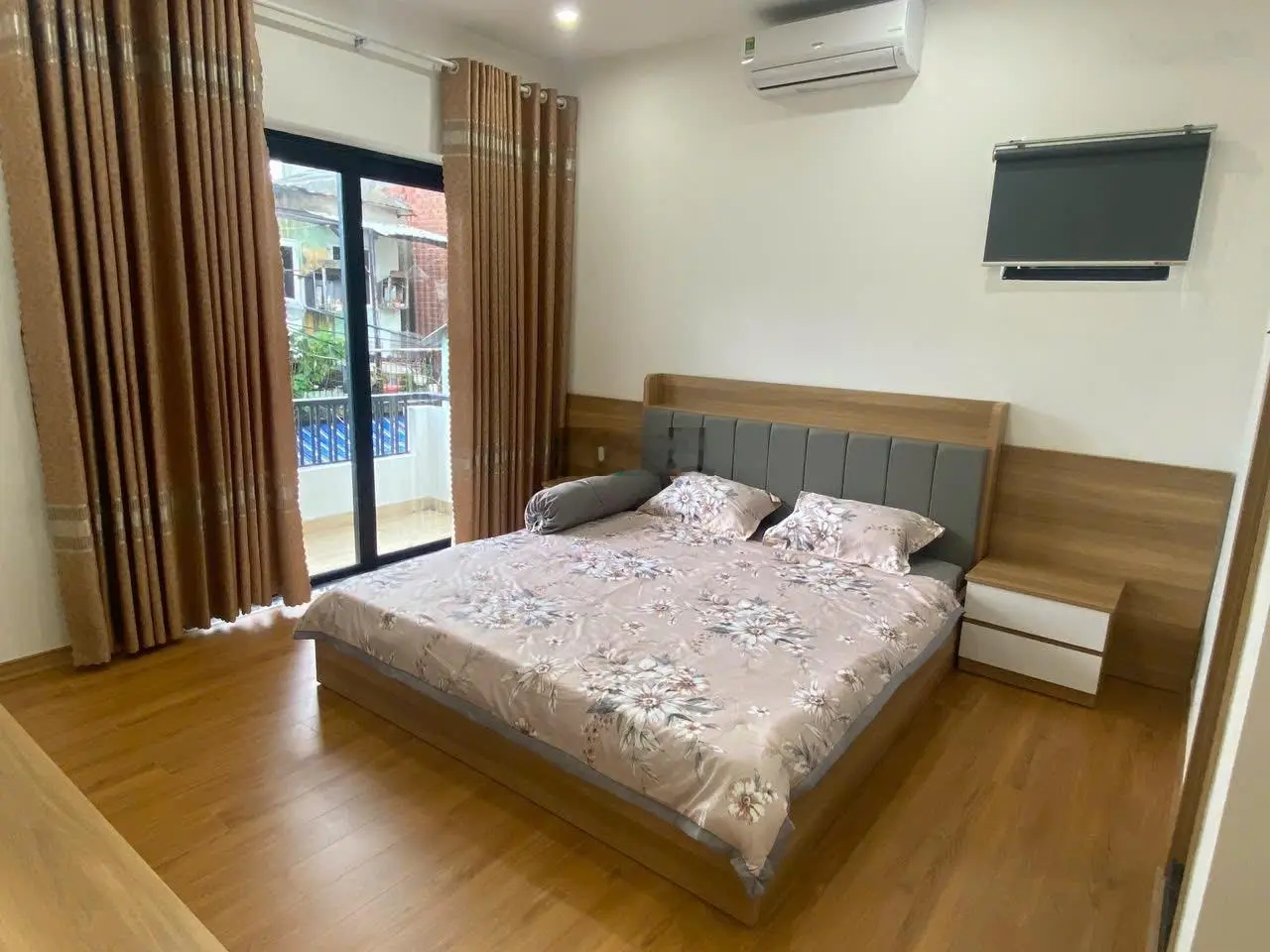 Nhà đẹp như villa, ngay kiệt Ngô Gia Tự sát phố thời trang Lê Duẩn