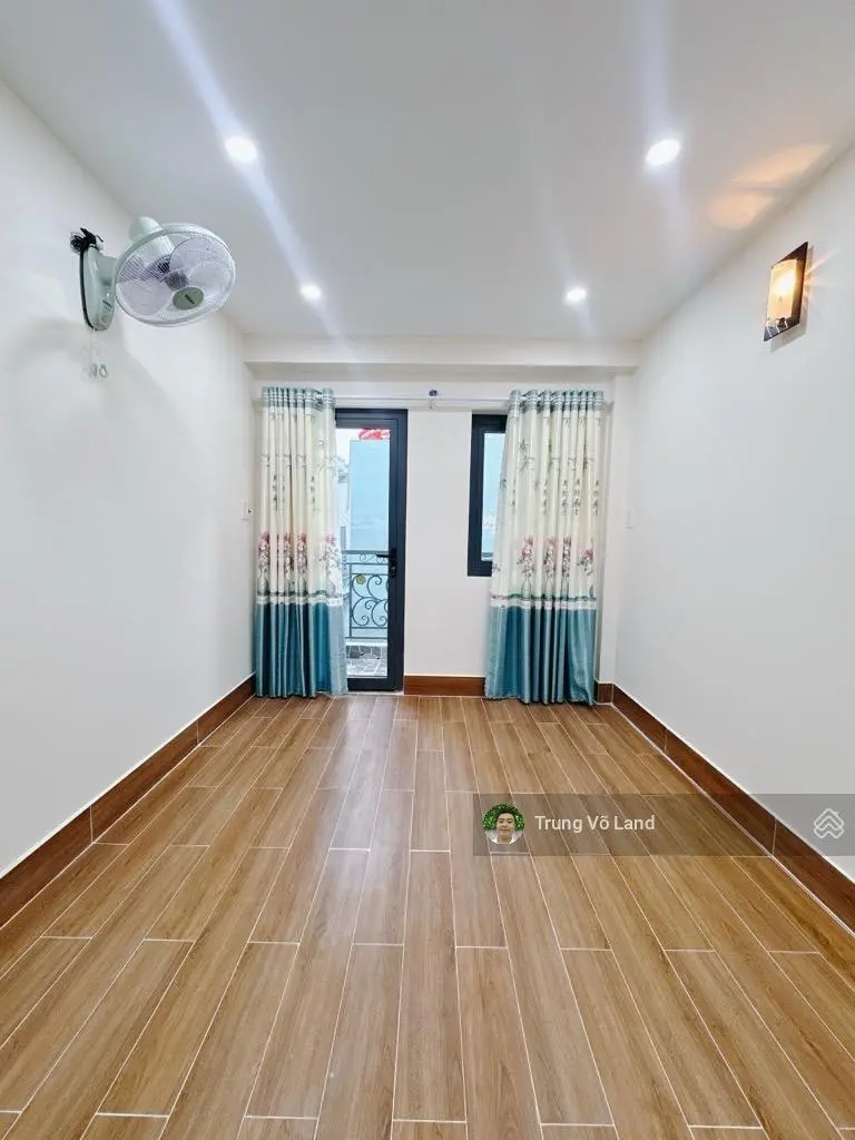 Bán nhà riêng Tôn Đản, Quận 4, Hồ Chí Minh giá 2,85 tỷ, 24,9 m2, khu dân cư, nở hậu hiếm