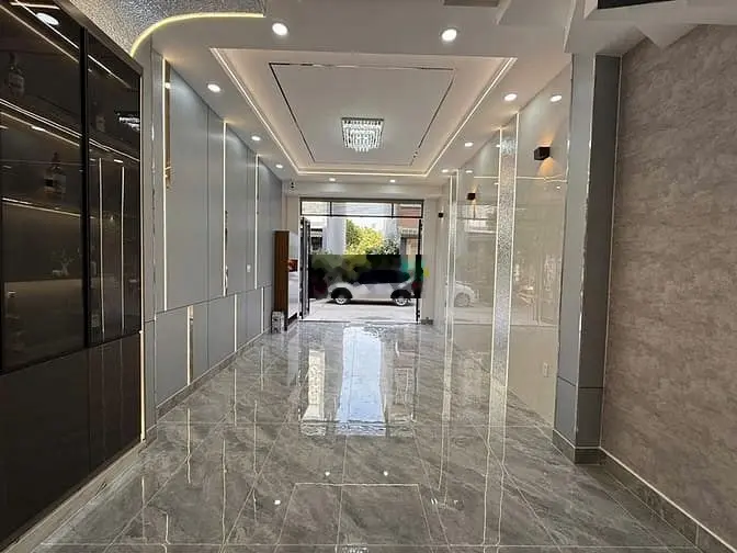 Nhà cuối Thống Nhất, DT:4x15.5m, Trệt, 3Lầu, 3PN, 5VS, P.Xông hơi, S/T