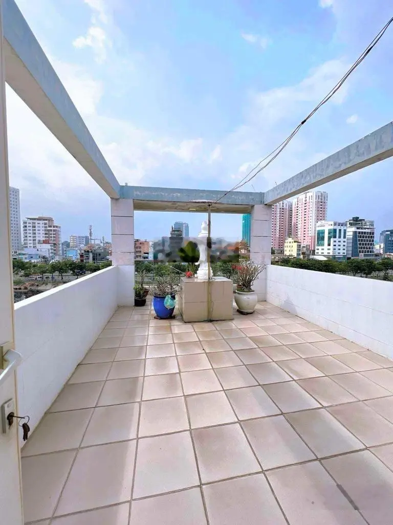 Mặt tiền Bến Vân Đồn hiếm bán, 89,4 m2, 5 tầng BTCT view sông. 38,5 tỷ