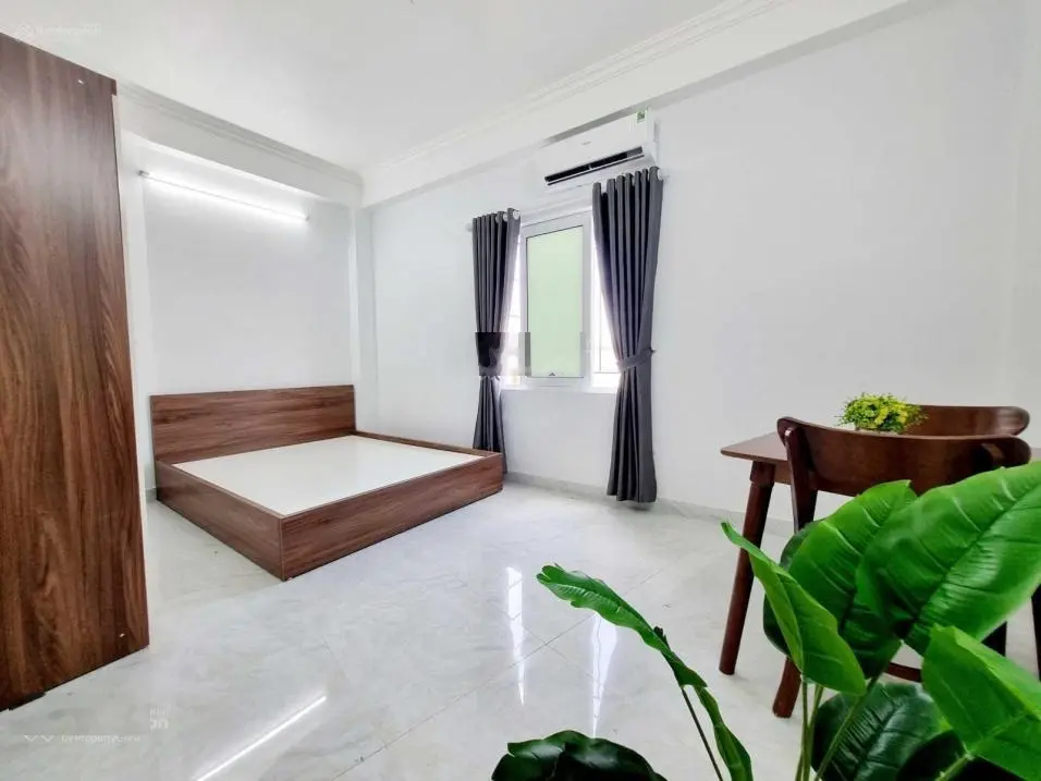 Hoa hậu Văn Phú, Hà Đông, DT: 42m2, 5 tầng, giá hơn 6 tỷ, full nội thất, ở, cho thuê, dòng tiền