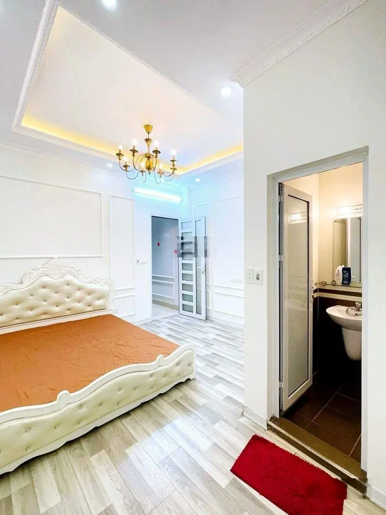 Khương Trung, nhà đẹp ở ngay, 30m2, 4 tầng, nhỉnh 4 tỷ