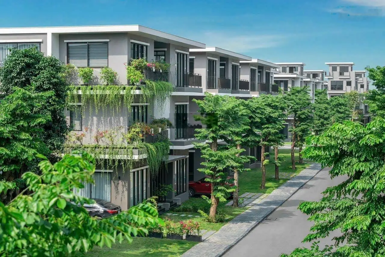 Bán nhà biệt thự song lập view đẹp tại eco central park vinh, giá tốt