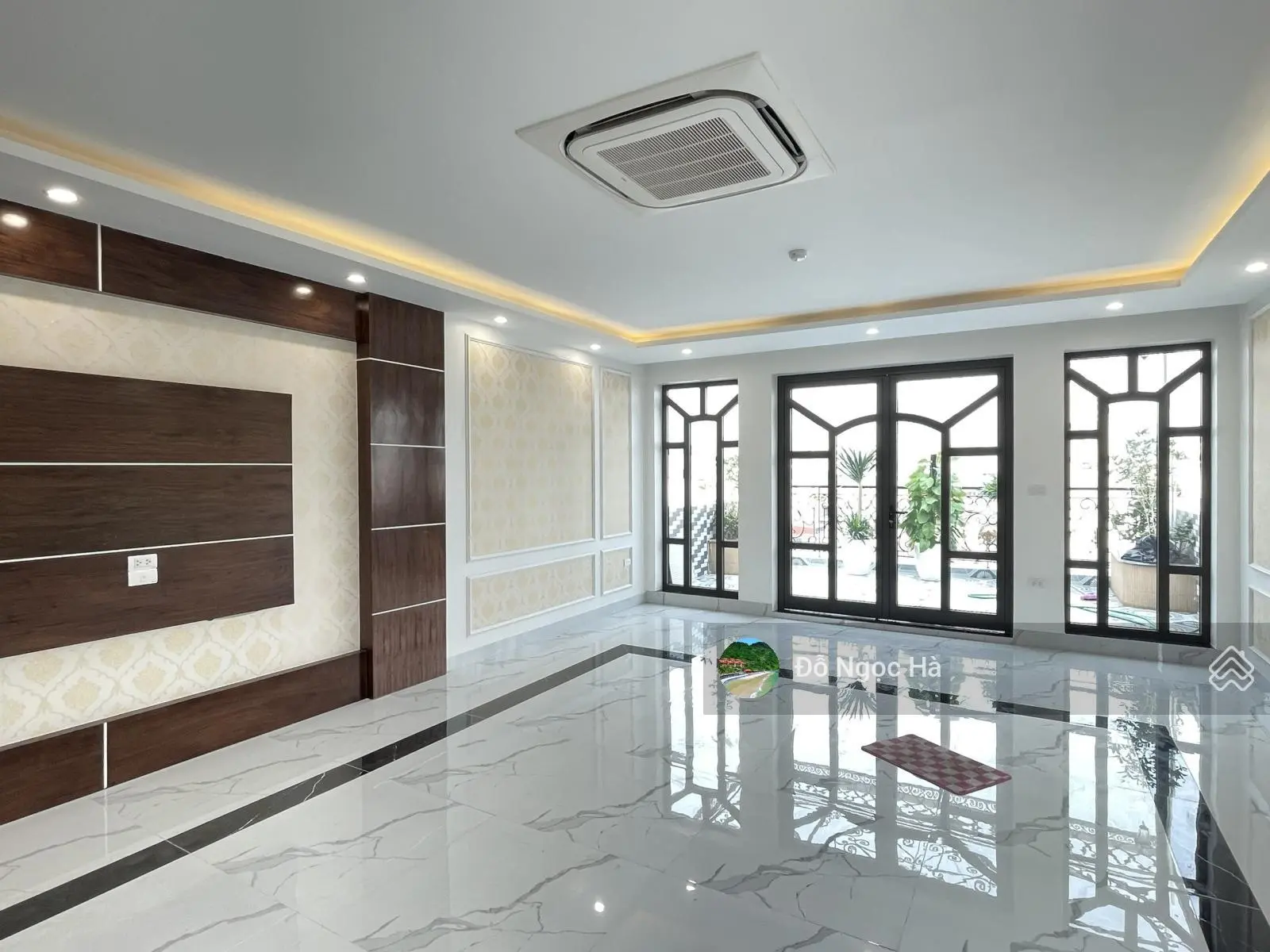 Bán tòa nhà PL xây mới Ngọc Khánh, Giảng võ, Ba Đình 21.9 tỷ, 55m2x7T ôtô, cực đẹp gần phố