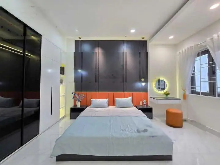 Bán nhà riêng tại Nguyễn Cửu Phú, 80m2, phong thủy tốt, view đẹp