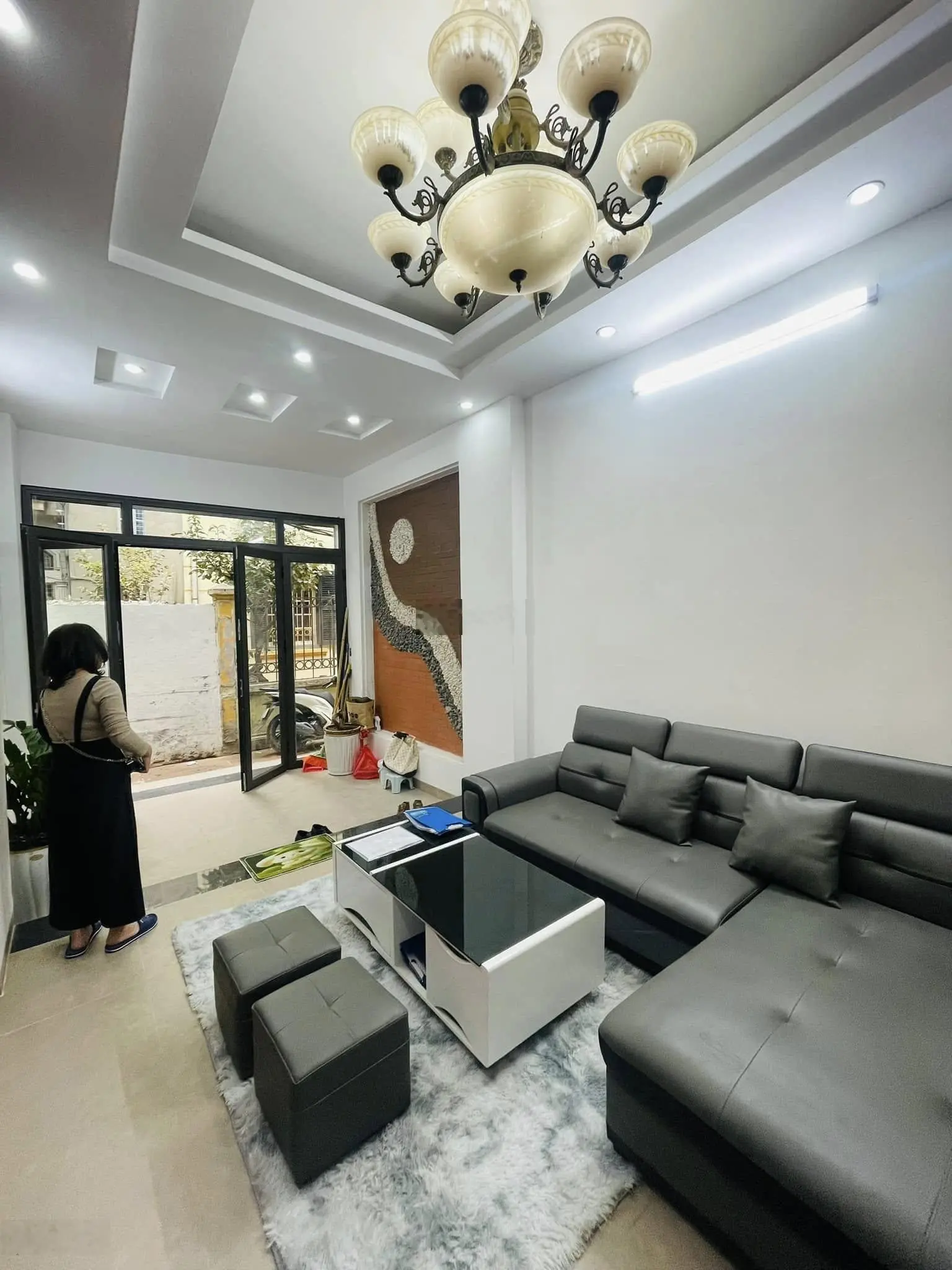 Bán nhà riêng view đẹp, 14,8 tỷ, 60m2 tại Trần Duy Hưng, Cầu Giấy, Hà Nội,mặt ngõ kinh doanh,ô tô