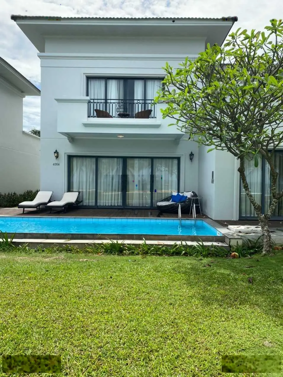 Cần bán căn Vin cắt lỗ sâu dạng 3 phòng - 474m2 - View đẹp - giá 10,5 tỷ 0919 755 ***