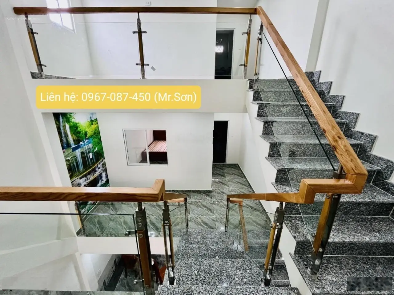 Bán nhà sổ sẵn, dtxd 180m2, chỉ với giá 2 tỷ 050.