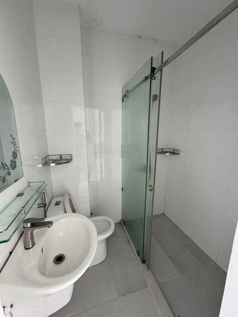 Quận 6 - view sông thơ mộng - 2 mặt tiền - Hậu Giang - 50m2 - 2 tầng 2PN 2WC