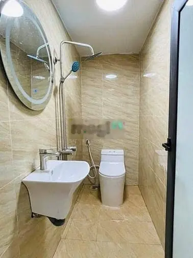 Nhà Đẹp Định Công -Hoàng Mai , DT:40m2 ,Giá hơn 5tỷ ,20m ra oto