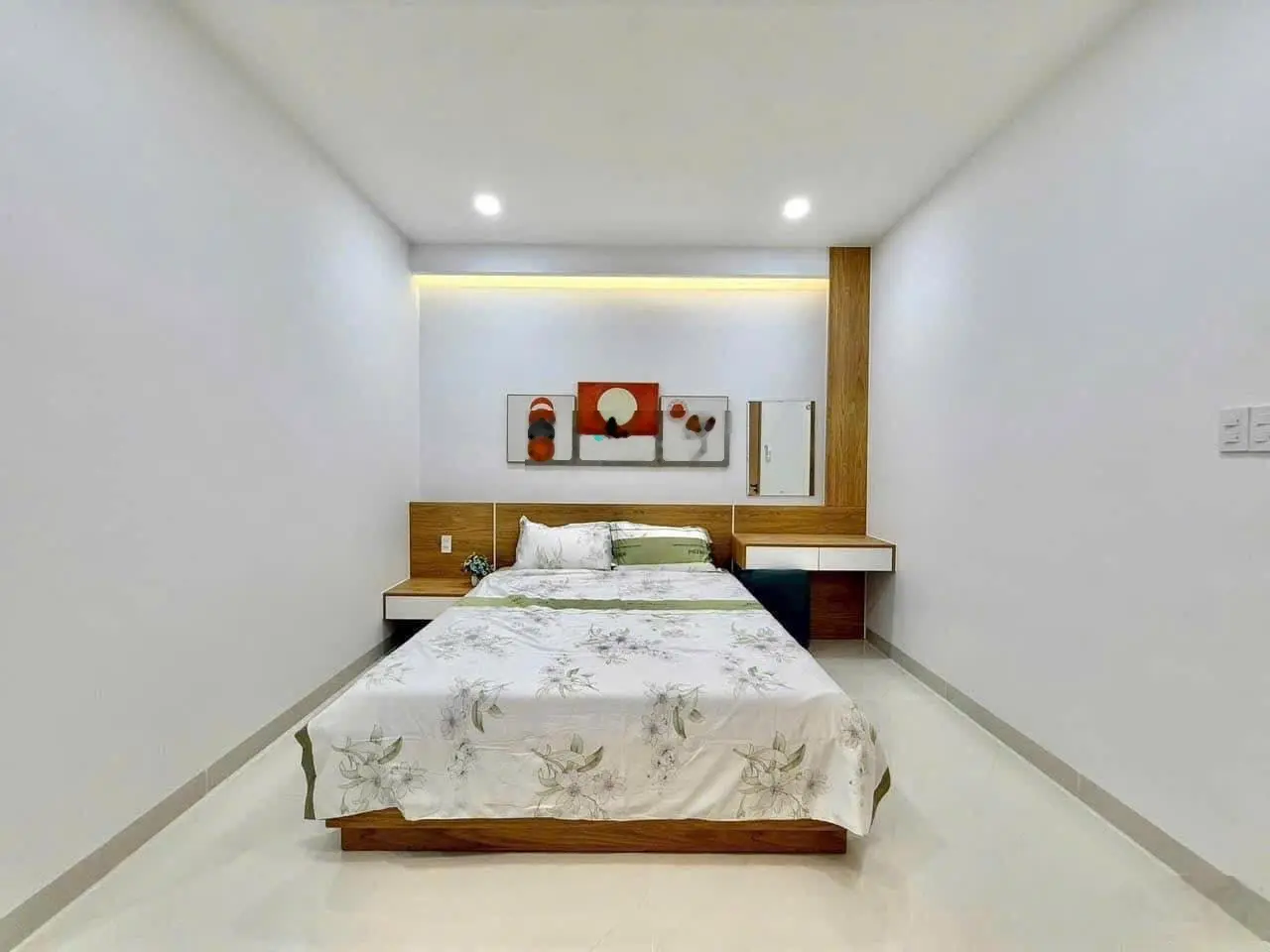 Nhượng lại căn nhà siêu đẹp ngay Bà Hom, Quận 6, 60m2. Hẻm 6m, đông dân cư