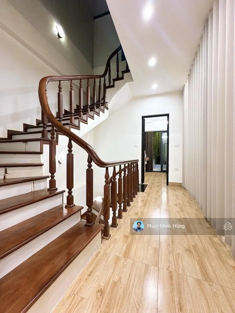 Bán nhà An Dương, nhà đẹp ở luôn, oto đỗ cửa, 83m2, 4.65 tỷ