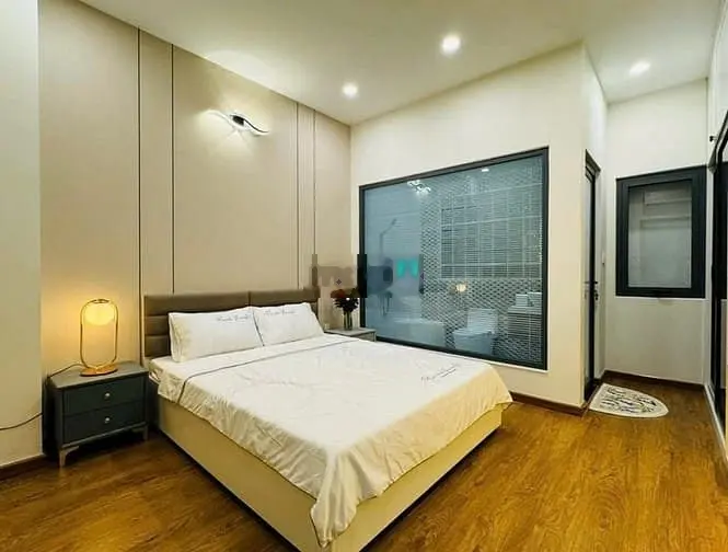 Nhà giá tốt ở Ông Ích Khiêm, p14, Q11, 62m2, 3 tỷ 400, SHR