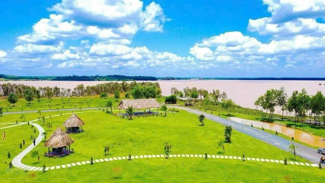 Bán đất nghỉ dưỡng 1000m2 view hồ tại Bình Phước