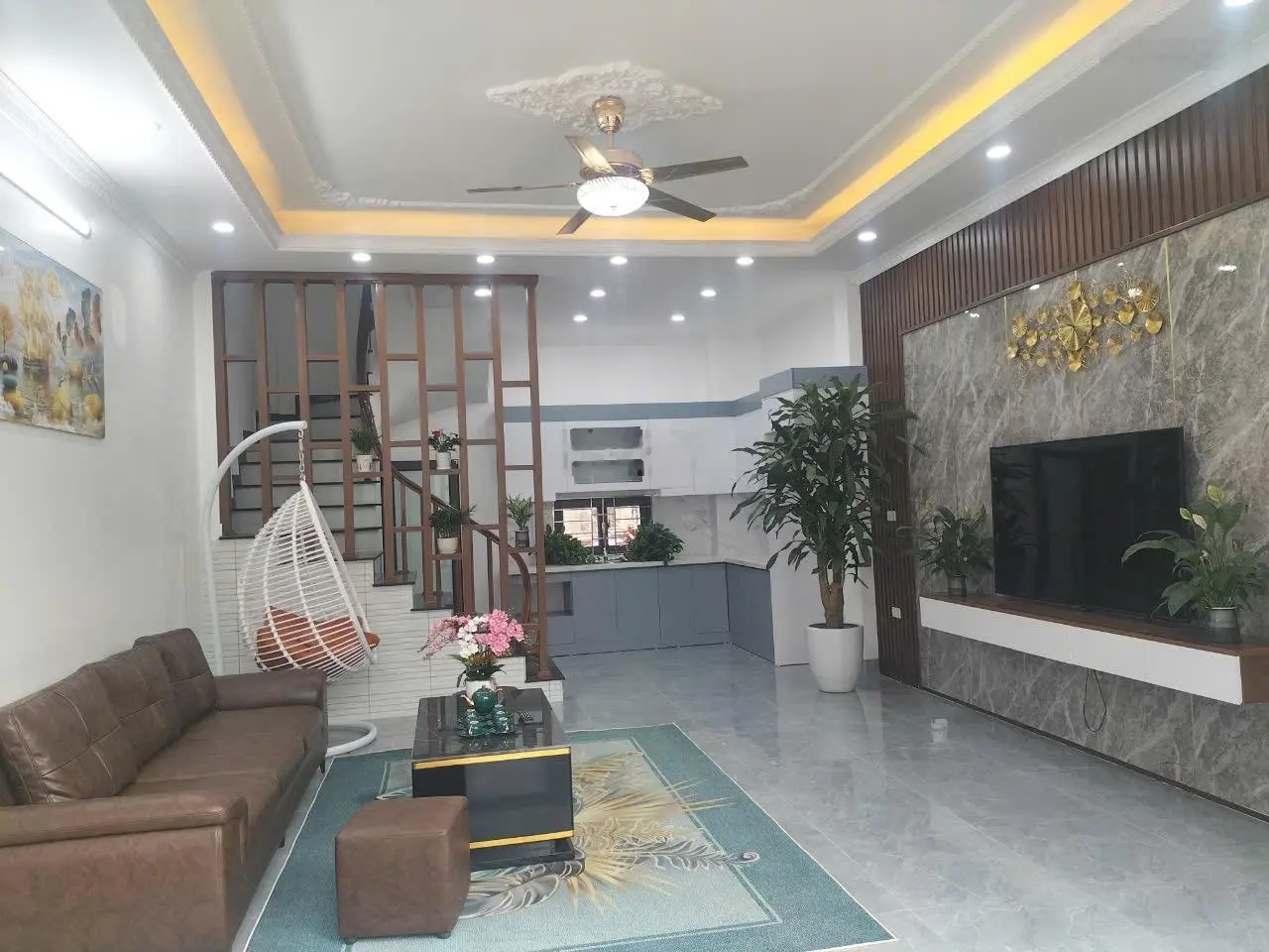 Nhà đẹp liên ninh _ thanh trì , dt : 40m -4tầng full nội thất chỉ 4.x tỷ(ctl)