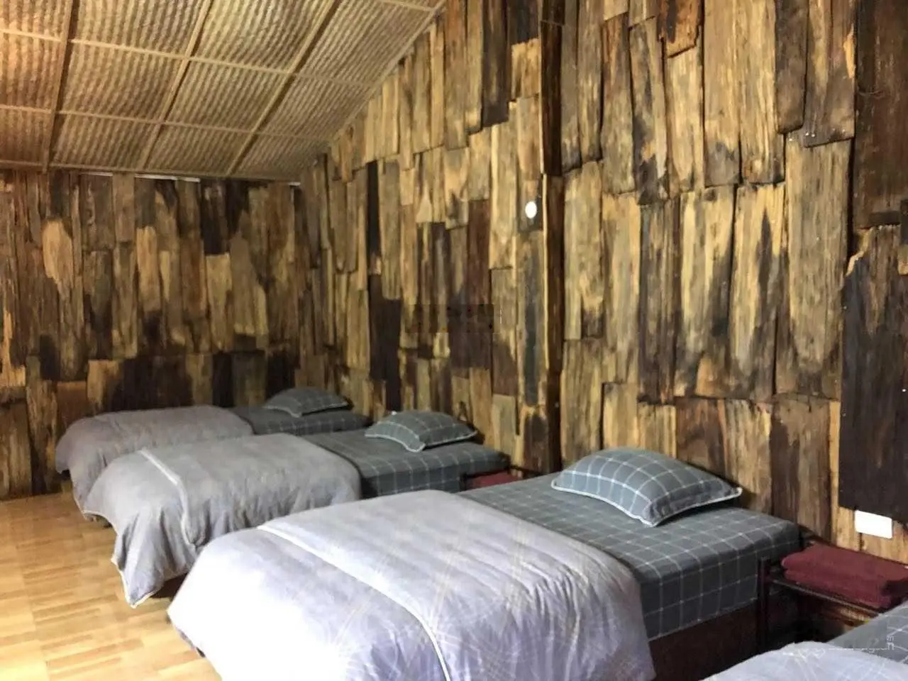 Cần bán homestay Tả Van Mông view nhìn thung lũng ruộng bậc thang!