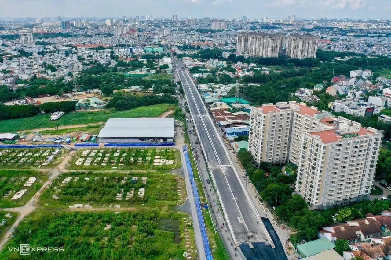 Bán đất ngay ĐT 818 Thủ Thừa Long An 100m2 - 1.2 tỷ SHR xây dựng tự do