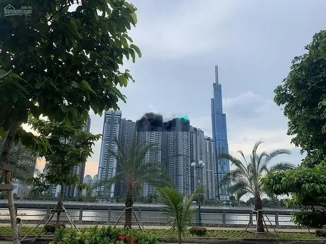 Đất biệt thự bờ sông View TRỰC DIỆN sông SG, Landmark 81. Giá: 108 tỷ