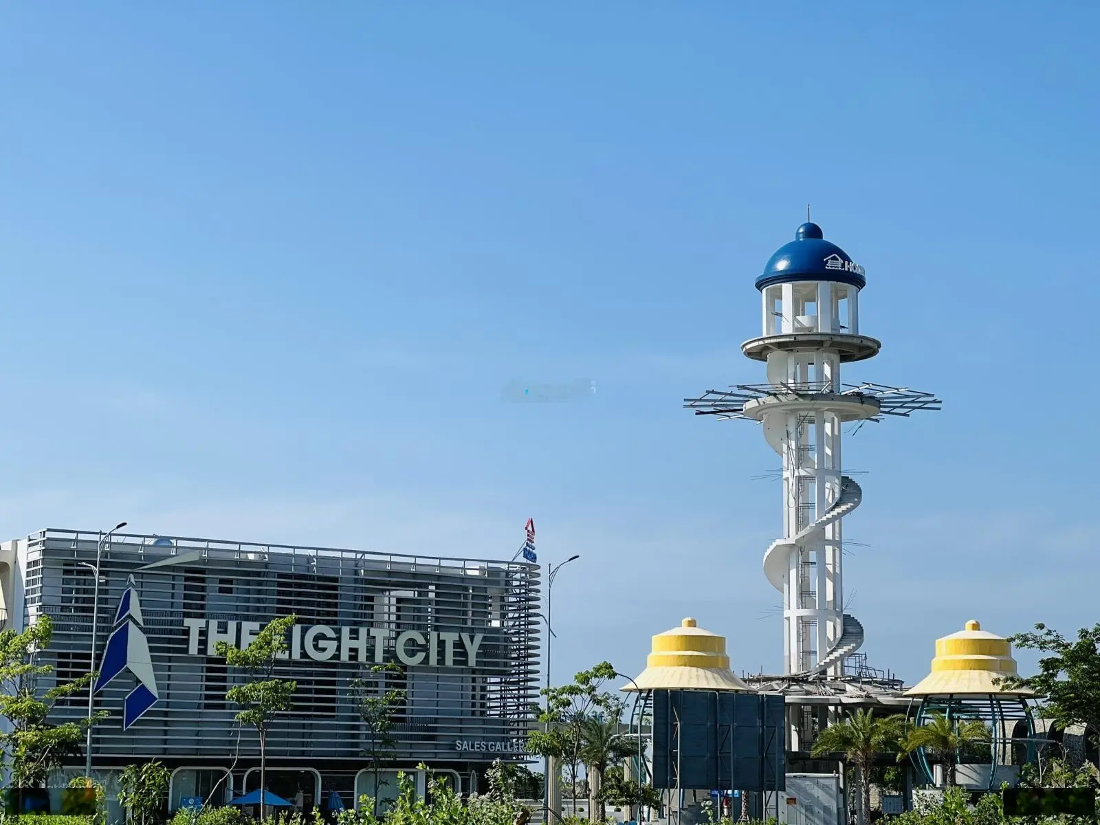 Bán nhà phố độc đáo tại The Light City, giá cực chất 48 triệu/m2