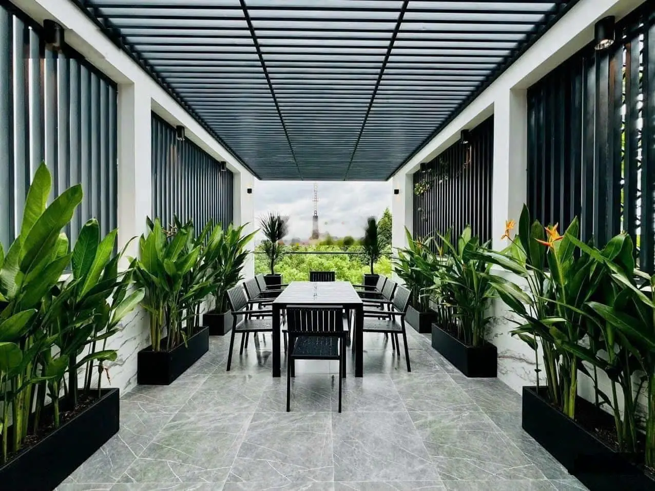 Xoay vốn bán nhà Lê Văn Miến, Quận 2-Giá:3.9tỷ/100m2(6.2x15.4m). Sổ sẵn. Đang cho thuê 25 triệu