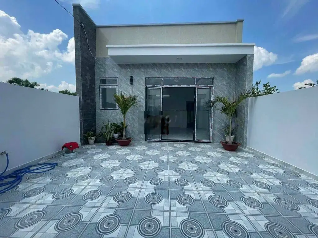 TÔI CẦN BÁN NHÀ 120M2 FULL THỔ CƯ, SỔ RIÊNG HẺM Ô TÔ THÔNG XÃ PHÚ HỮU