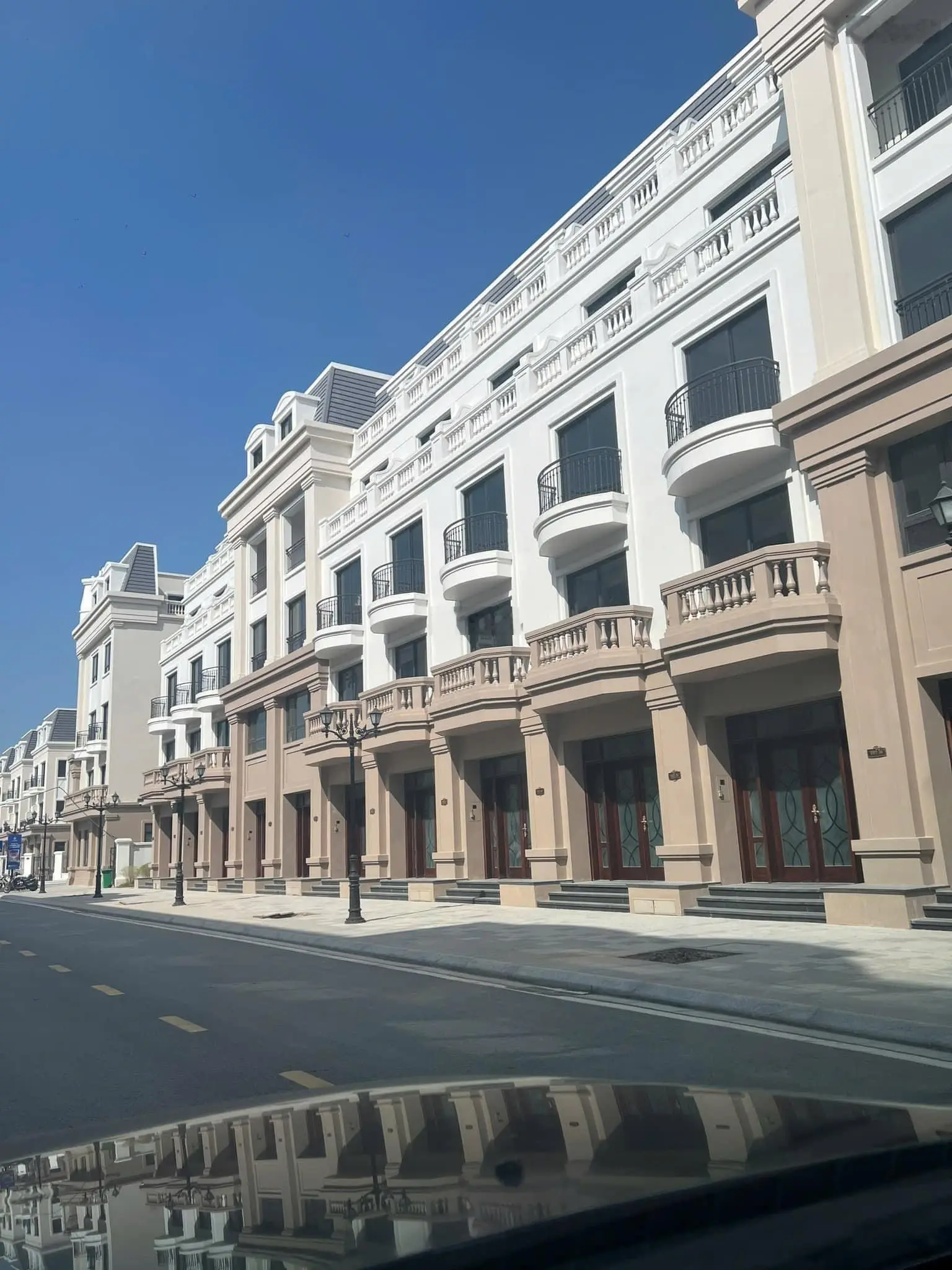 Bán Shophouse 60m2 tại Vinhomes Golden Avenue Móng Cái, giá cực chất 4,5 tỷ