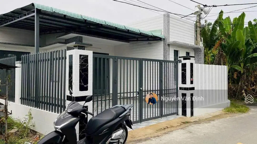 Nhà Phước Hội gần biển, 152m2, góc 2 mặt tiền, 10x16m, có 100m2 thổ cư, nhà mới xây đẹp, giá 1 tỷ x