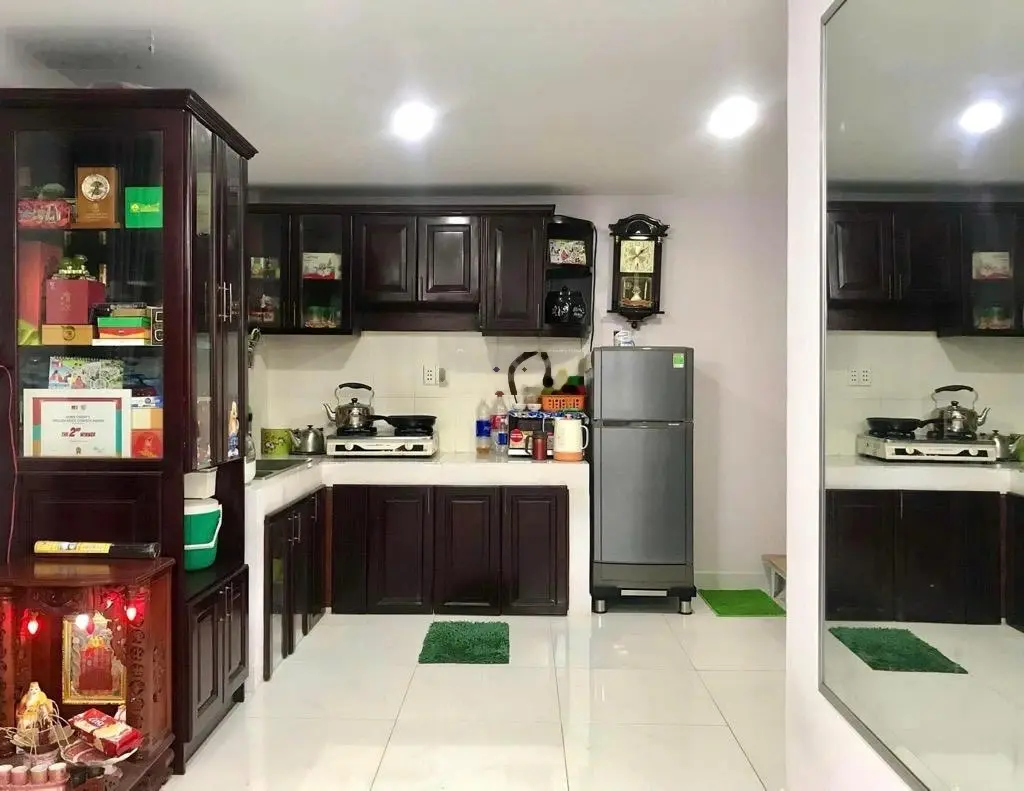 Hoàng Diệu 2 , Linh trung, Hẻm 5m, 1 sẹc, 4 tầng, 77m2, lô góc, không LG, giá 8 tỉ nhỉnh