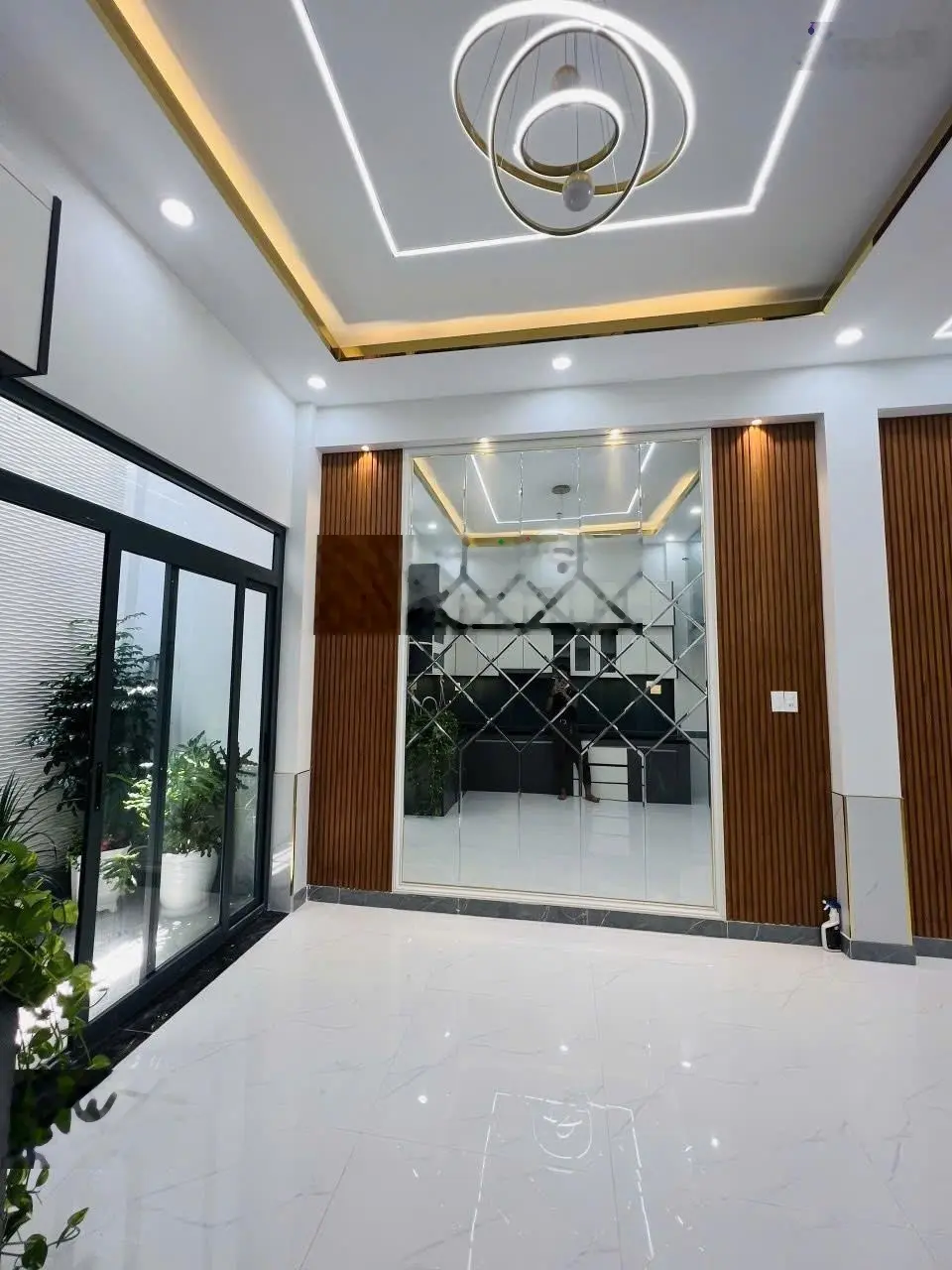 Nhà KDC Thanh Bình TP. Thuận An, 72m2, 3 tầng, 4,95 tỷ, SHR, hoàn công