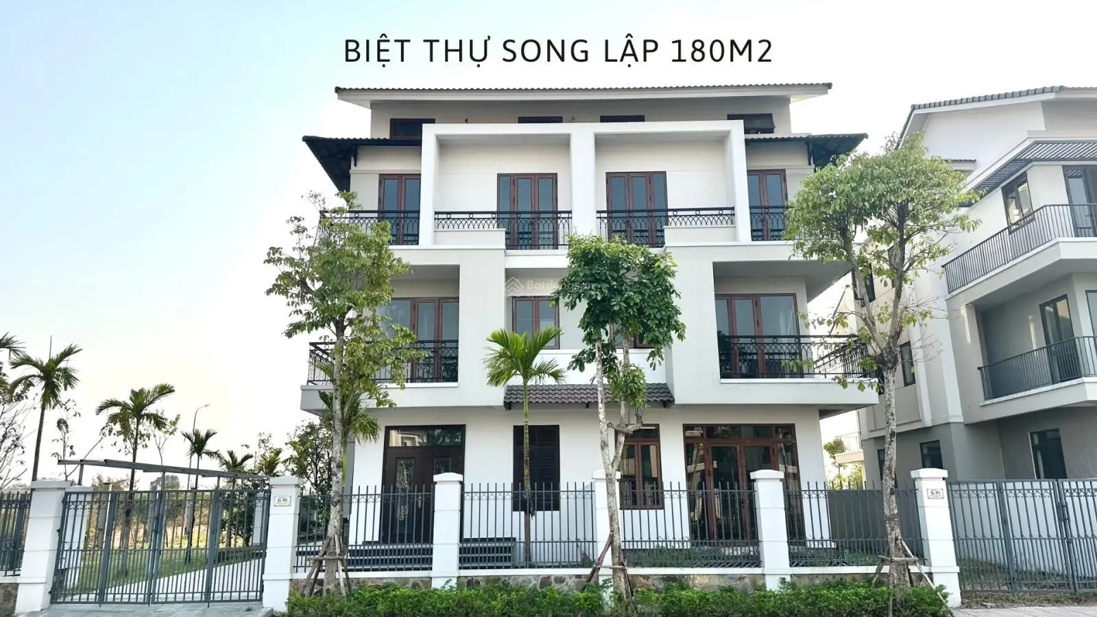 Mở bán Biệt Thự Song Lập 180m2 giá gốc chủ đầu tư . Đơn giá 50 triệu/m2, giá tăng mạnh vào 2025