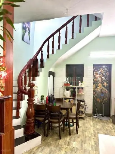 Bán nhà ngõ 101 Thanh Nhàn, 50m2, 4 tầng, 8,5 tỷ