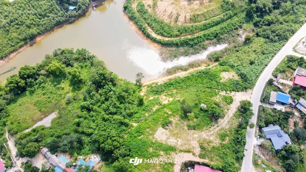 Bán 5994m2 view đẹp bám hồ, mặt đường liên xã Cư Yên - Lương Sơn - Hòa Bình