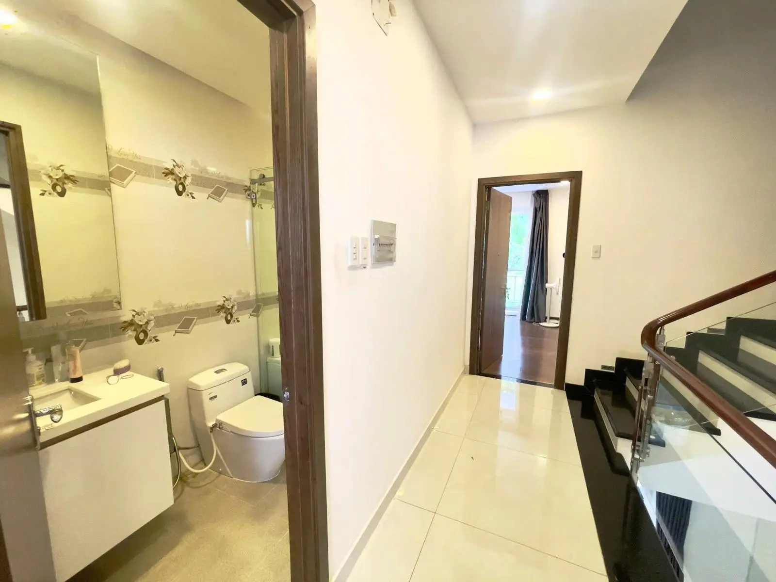 Tôi chính chủ cần bán nhà phố Lovera Park - 3 tầng - full NT, 4PN - 3WC KDC Phong Phú 4, giá: 7.6tỷ