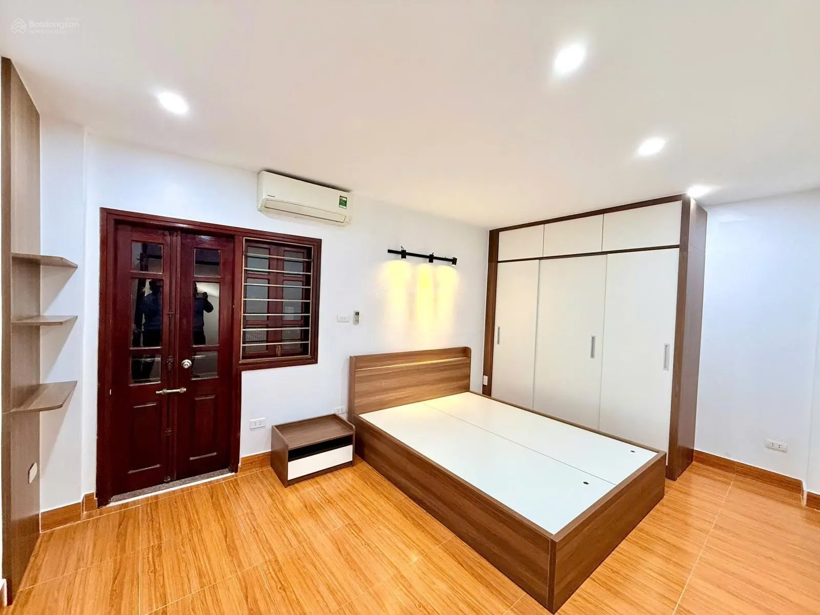 Nhà phố Phương Liên - Kim Hoa 29 m2, 6 tầng, giá 6.3 tỷ, sổ đỏ vuông ngõ thoáng