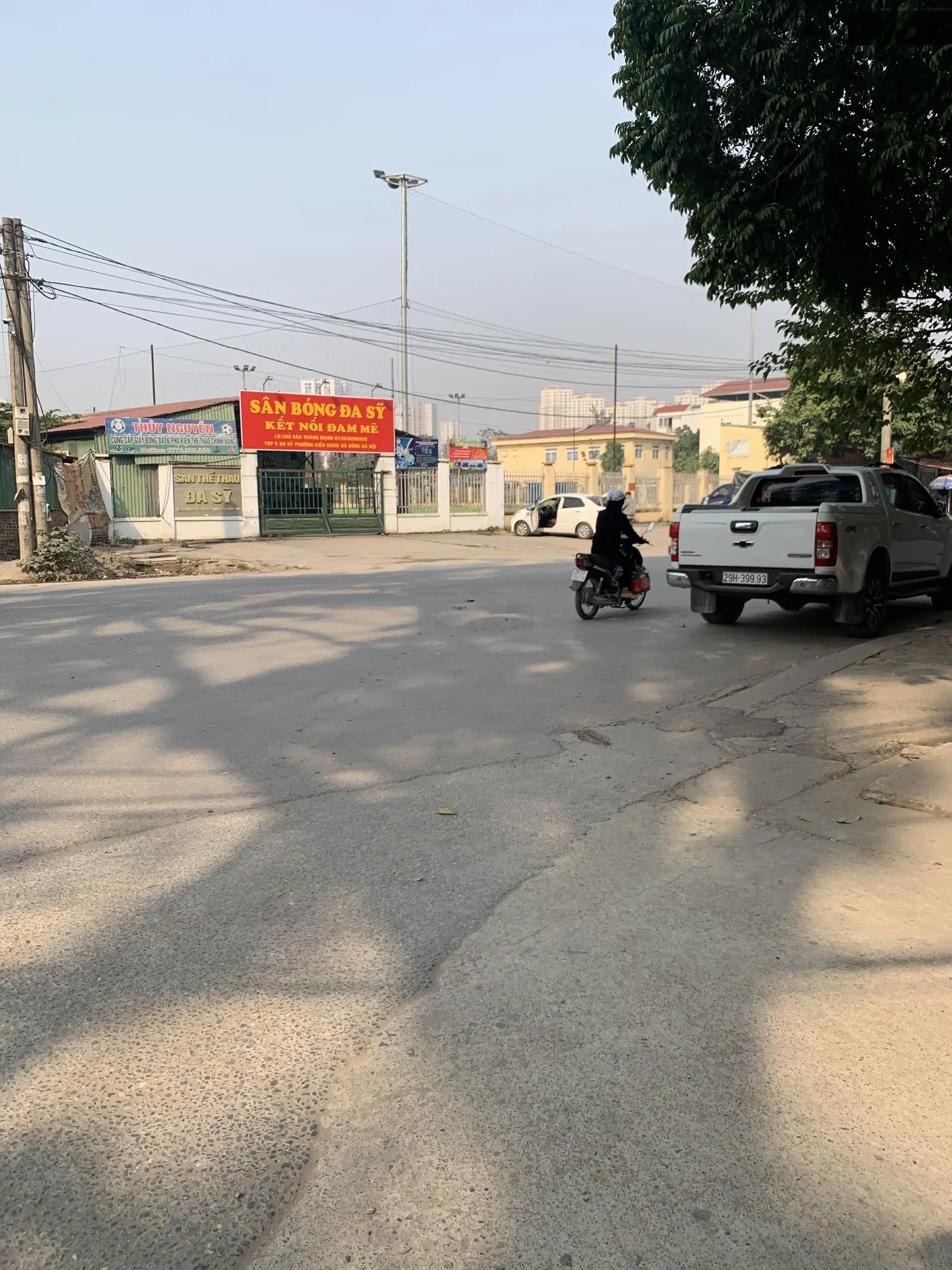 300m Công an Phường Kiến Hưng. 35m2/5tầng/trước nhà đường 3.5m, ôtô chạy. Ngõ thông, Gần chợ trường