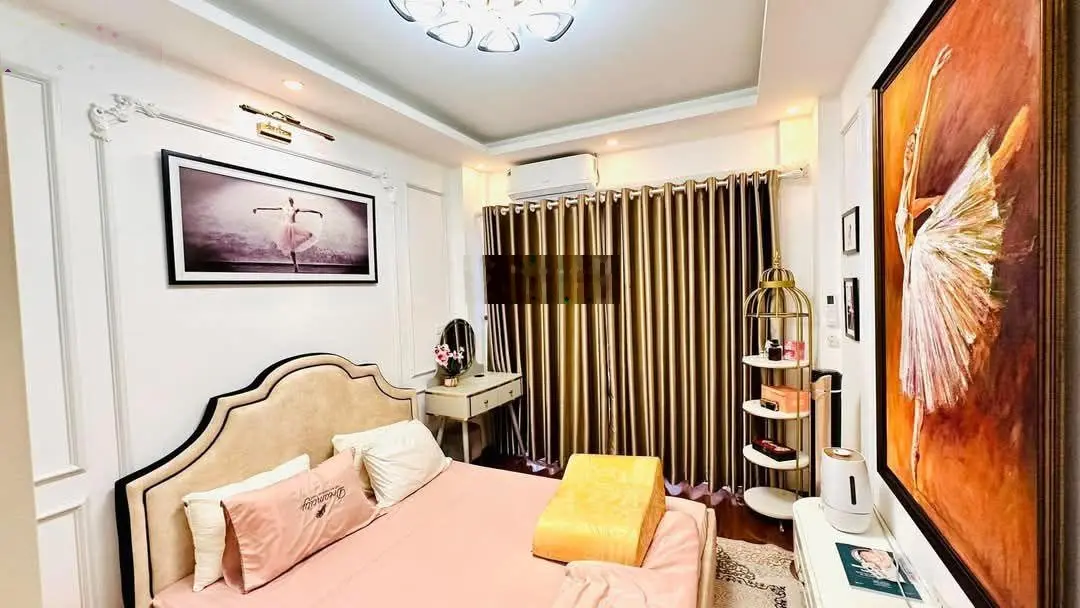 Hàng đẹp! Văn Cao, ngõ 3 gác tránh, 25m ra phố, thoáng, thông tứ tung, 36.8m2*5T